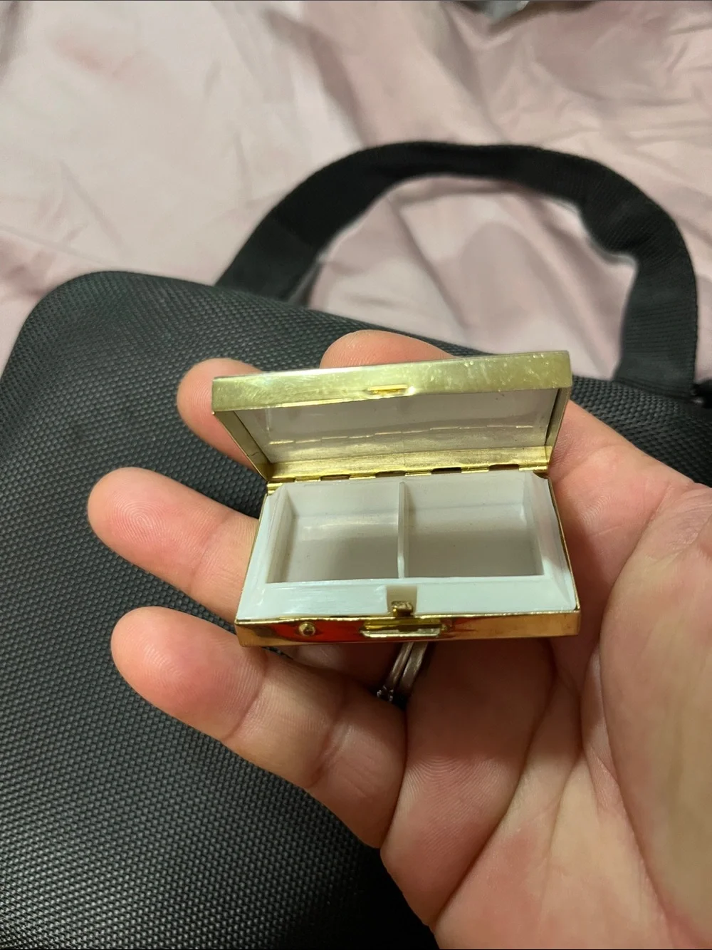 Vintage Gold Ribbed Vanity Tray